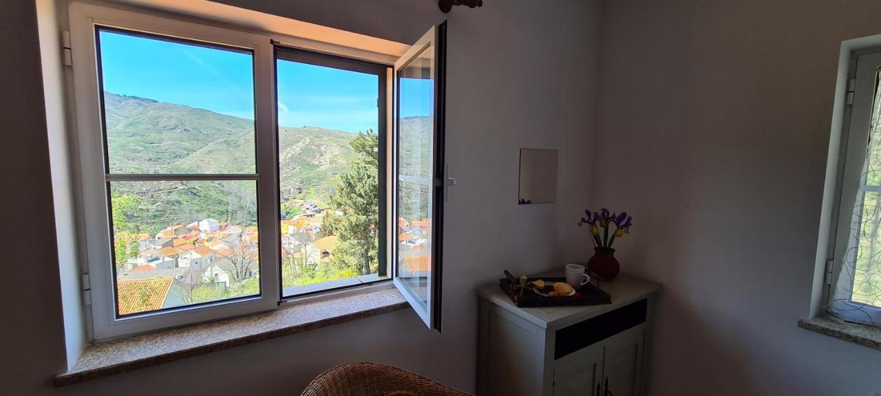 Casa Na Serra, Sabugueiro 外观 照片